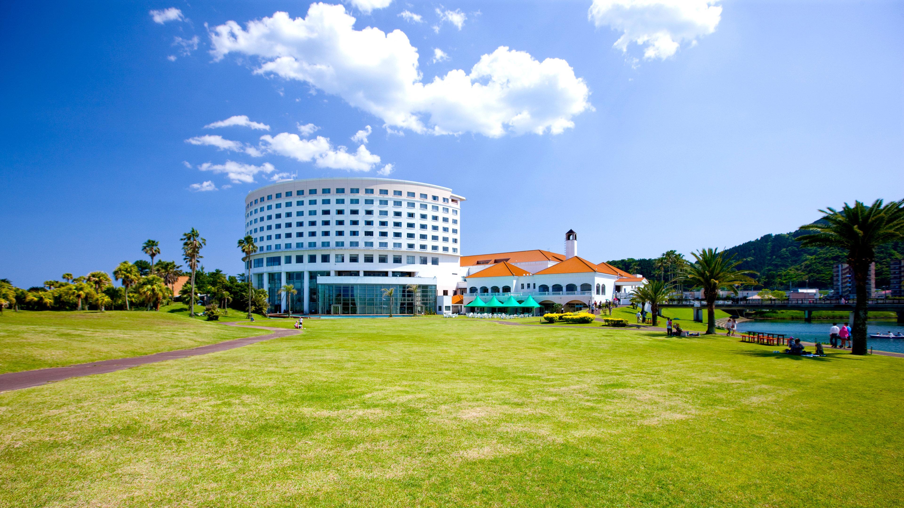 Ana Holiday Inn Resort Miyazaki By Ihg Exterior foto